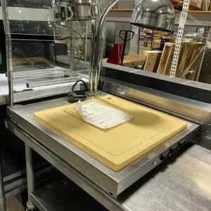Carving Station / Shelf